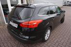 Ford FOCUS Wagon 1.0I EcoBoost Titanium Edition (bj 2015), Stof, Gebruikt, Zwart, Zwart