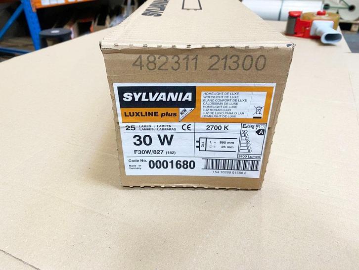 55 nieuwe TL buizen 30W DeLuxe Warmwit 827, merk Sylvania T8, Doe-het-zelf en Verbouw, Bouwverlichting, Nieuw, Lamp, Minder dan 50 watt