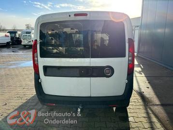Achterdeur Bus-Bestelauto van een Fiat Doblo (249) beschikbaar voor biedingen