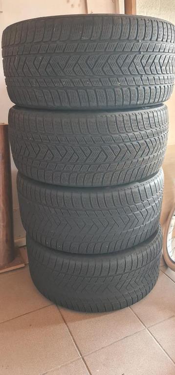Winterbanden Pirelli Scorpion voor BMW X5 – 20 inch – goede  beschikbaar voor biedingen