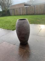 Mooie hoge grijze platenbak / bloempot, Tuin en Terras, Bloempotten, Steen, Rond, Binnen, Zo goed als nieuw