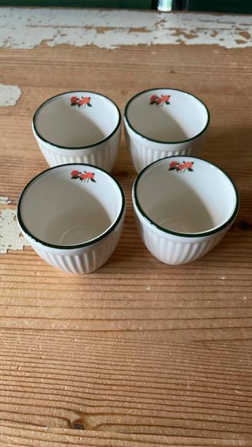 Wedgwood SPRINGTIME eierdopjes beschikbaar voor biedingen