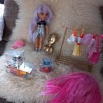 set rainbow pop met kledingrek en kleding en schoenen, Ophalen of Verzenden, Zo goed als nieuw, Overige typen