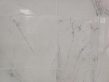 Keramische Wandtegels - Marmerlook 25x40 beschikbaar voor biedingen