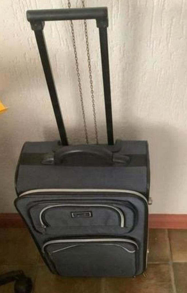 Nieuw handkoffertje. Merk Traveller., Sieraden, Tassen en Uiterlijk, Koffers, Zo goed als nieuw, Hard kunststof, Minder dan 50 cm