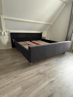 Tweepersoonsbed met electrische lattenbodem en bedbox, Ophalen, Tweepersoons, Zo goed als nieuw, 180 cm