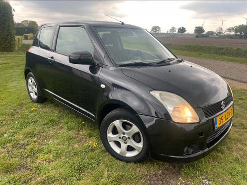 Suzuki Swift S-type 1.3 3D Zwart 196000 km, Auto's, Suzuki, Particulier, Swift, Benzine, C, Hatchback, Handgeschakeld, Geïmporteerd
