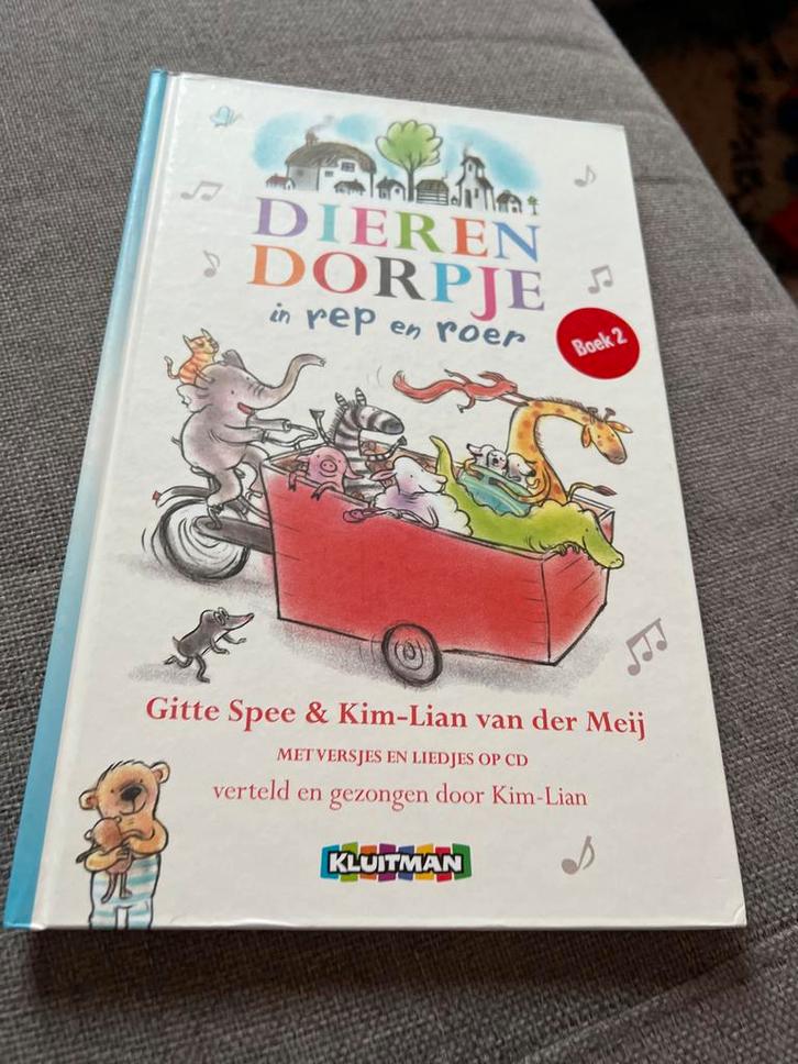 Dieren Dorpje in rep en roer - Gitte Spee & Kim-Lian, Boeken, Kinderboeken | Jeugd | 10 tot 12 jaar, Nieuw, Fictie, Ophalen of Verzenden