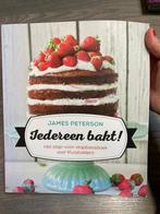 Bakboek Iedereen bakt James Peterson basisboek kookboek 2014, Ophalen of Verzenden, Zo goed als nieuw, Taart, Gebak en Desserts