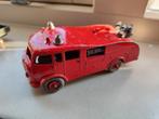 Dinky toys fire engine 555, Ophalen of Verzenden, Gebruikt, Bus of Vrachtwagen
