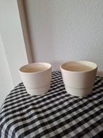 Twee crème kleurige bloempotten, Ophalen of Verzenden