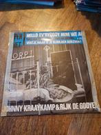 Johnny kraaykamp & rijk de Gooyer - hello everybody here we, Ophalen of Verzenden, Zo goed als nieuw, Overige formaten, Levenslied of Smartlap