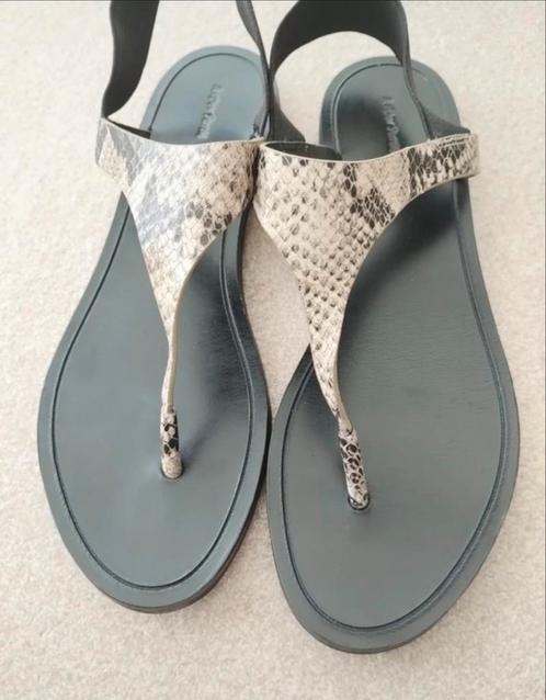 & Other Stories leather sandals in size 38, Kleding | Dames, Schoenen, Zo goed als nieuw, Sandalen of Muiltjes, Zwart, Ophalen of Verzenden