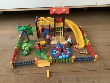 PLAYMOBIL Grote Speeltuin (City Life) beschikbaar voor biedingen