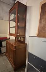 Antieke winkelkast, Ophalen