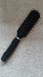 Nette haarborstel - zwart - kunststof -, Ophalen of Verzenden, Zo goed als nieuw, Kam of Borstel