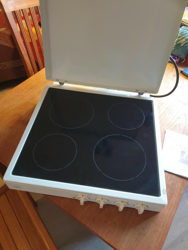 PELGRIM Keramische kookplaat, type AM 754, Witgoed en Apparatuur, Kookplaten, Zo goed als nieuw, Inbouw, Keramisch, 4 kookzones