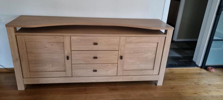 Mooie Dressoir  ( licht eiken look), Huis en Inrichting, Kasten | Dressoirs, Zo goed als nieuw, 200 cm of meer, 50 tot 75 cm, Met lade(s)