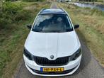Skoda Fabia Combi 1.4 TDI Edition Panoramadak / Stoelverwarm, Auto's, Voorwielaandrijving, Gebruikt, Lichtsensor, Wit