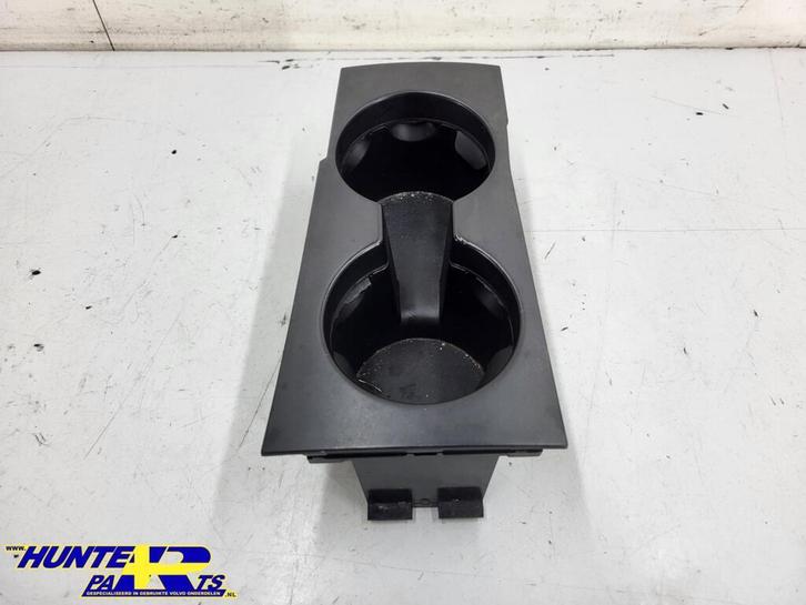 Bekerhouder Volvo XC70 ('02-'07) 343998, Auto-onderdelen, Interieur en Bekleding, Volvo, Gebruikt, Ophalen of Verzenden