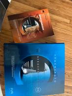 Theorieboeken Vrachtwagen Module 1, 2 & 3 + Bordenboekje, Ophalen of Verzenden, Zo goed als nieuw, Overige onderwerpen