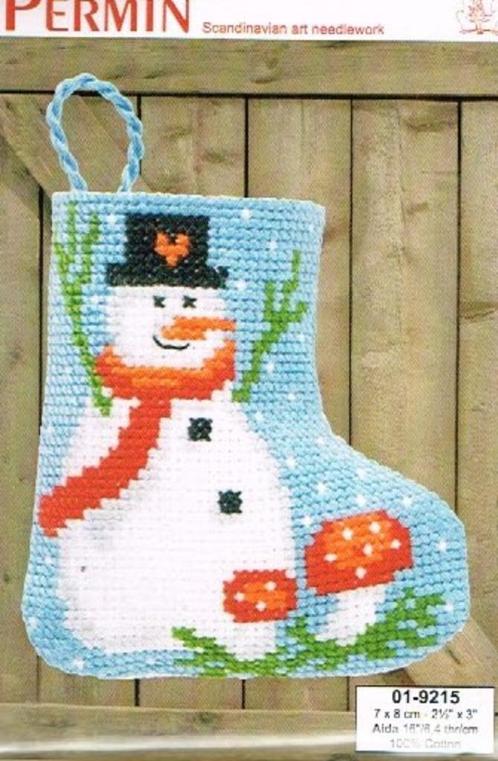 Cado permin borduurpakketjes  kerstsokjes  op =op, Hobby en Vrije tijd, Borduren en Borduurmachines, Nieuw, Borduurpakket, Handborduren