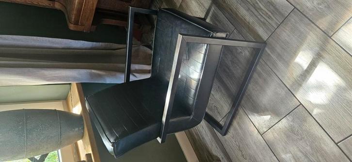 Stoere industriële fauteuil, Huis en Inrichting, Stoelen, Zo goed als nieuw, Eén, Zwart, Ophalen