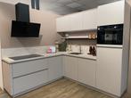 Superkeukens showroomkeuken Migot, Huis en Inrichting, Keuken | Complete keukens, Ophalen, Dubbelwandige keuken, Zo goed als nieuw