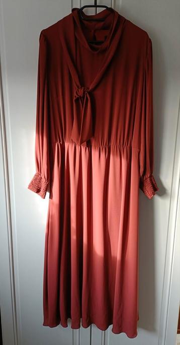 Rode Lilytime jurk - Maat 44 beschikbaar voor biedingen