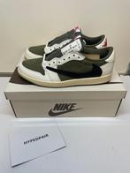 Jordan 1 Retro Low OG SP Travis Scott Medium Olive 44, Overige kleuren, Nieuw, Ophalen of Verzenden, Sneakers of Gympen