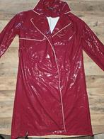 Lange lak jas maat l, Kleding | Dames, Verzenden, Nieuw, Maat 42/44 (L), Rood