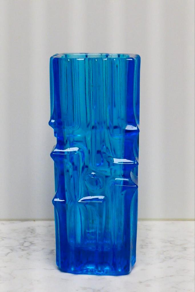 Vintage glazen design vaas, Vladislav Urban,Sklo Union Rosic, Huis en Inrichting, Woonaccessoires | Vazen, Zo goed als nieuw, Blauw