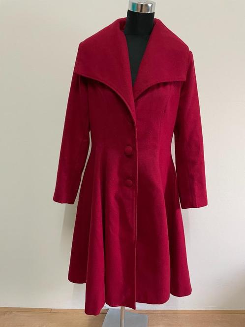 Jas1 - Wijnrode Hell Bunny vintage stijl winterjas mt L (1), Kleding | Dames, Jassen | Winter, Zo goed als nieuw, Maat 38/40 (M)
