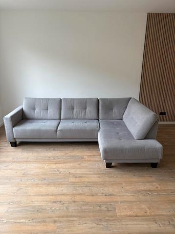 Ruime Hoekbank met Ligvlak - 270cm beschikbaar voor biedingen