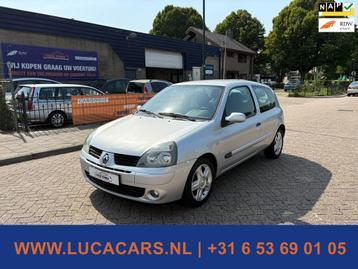 Renault Clio 1.4-16V Authentique Comfort AIRCO + NIEUWE APK! beschikbaar voor biedingen