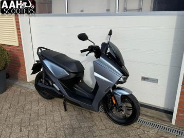Horwin SK1 36Ah 2024 25km/u snor in nieuwstaat 3809km beschikbaar voor biedingen