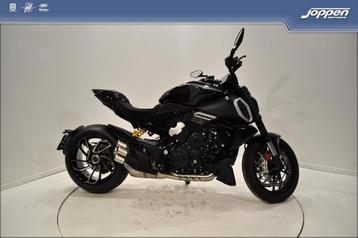 DUCATI DIAVEL V4 (bj 2024) beschikbaar voor biedingen