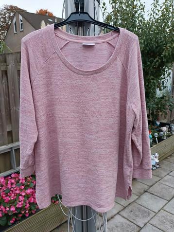 zalmkleurige dames shirt maat 44/46 beschikbaar voor biedingen