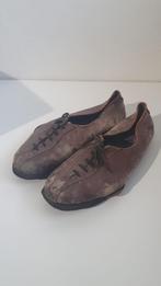 Voetbalschoenen +/- 1900 - Ajax, Sport en Fitness, Voetbal, Schoenen, Gebruikt, Ophalen of Verzenden