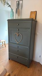 Brocante kast met leuke binnenkant, Ophalen