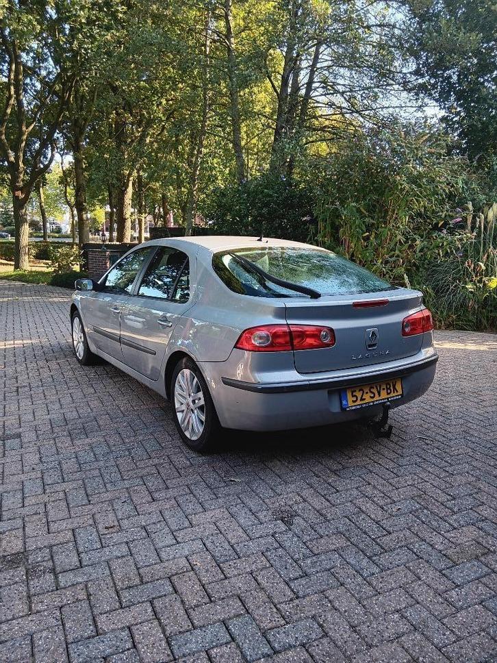 Zeer mooie Renault Laguna 2.0 apk 2027., Auto's, Renault, Particulier, Laguna, ABS, Airbags, Airconditioning, Boordcomputer, Centrale vergrendeling