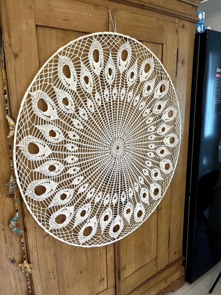Prachtig Groot Gehaakt Kleedje - Wit Kantwerk, Antiek en Kunst, Antiek | Kleden en Textiel, Ophalen