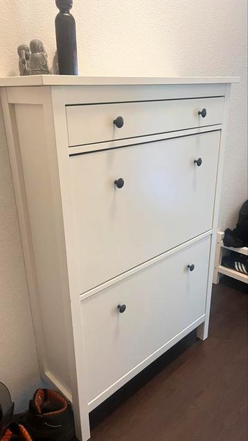 Shoe cabinet, IKEA HEMNES, 89x30x127 cm beschikbaar voor biedingen
