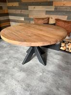 Massief eiken eettafel 135 rond, blad 6 cm dik als nieuw, Huis en Inrichting, Tafels | Eettafels, Ophalen, Zo goed als nieuw, Rechthoekig