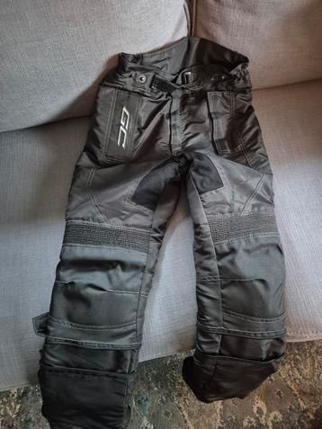 Kindermotorpak Maat 140 - Compleet! beschikbaar voor biedingen