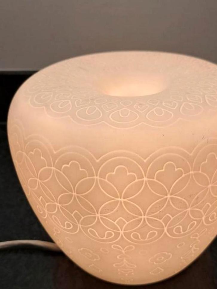 Twee Johanna Egnell porseleinen tafellampen, Huis en Inrichting, Lampen | Tafellampen, Zo goed als nieuw, Minder dan 50 cm, Ophalen of Verzenden