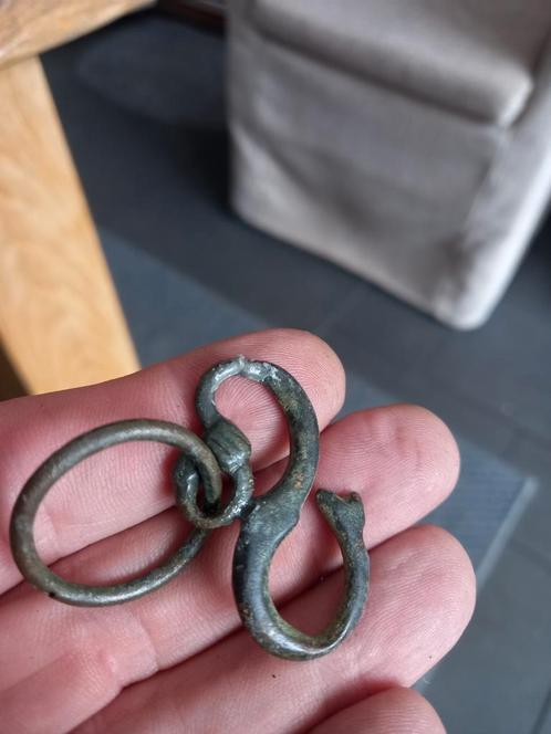 Viking Fagnir Amulet - Bodemvondst Wijk bij Duurstede, Antiek en Kunst, Antiek | Overige Antiek, Ophalen of Verzenden