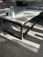 Mooie tafel, Huis en Inrichting, Ophalen, Gebruikt, Hout, Minder dan 50 cm