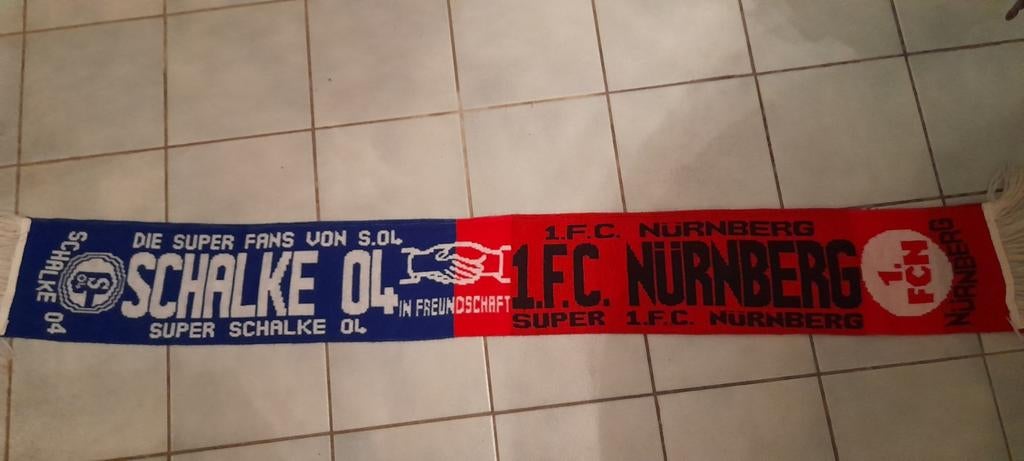 Schalke 04  sjaal, Ophalen of Verzenden, Nieuw, Buitenlandse clubs, Vaantje of Sjaal