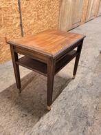 mahoney bijzet tafeltje  58 x 68 cm, 45 tot 60 cm, Gebruikt, Rechthoekig, Hout